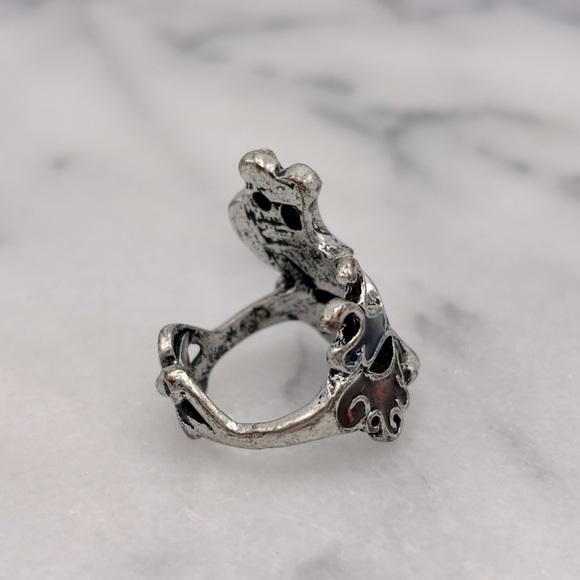 Venetian Costume Mask Red Crystal Finger Stretch Fashion Ring - Picture 3 of 4